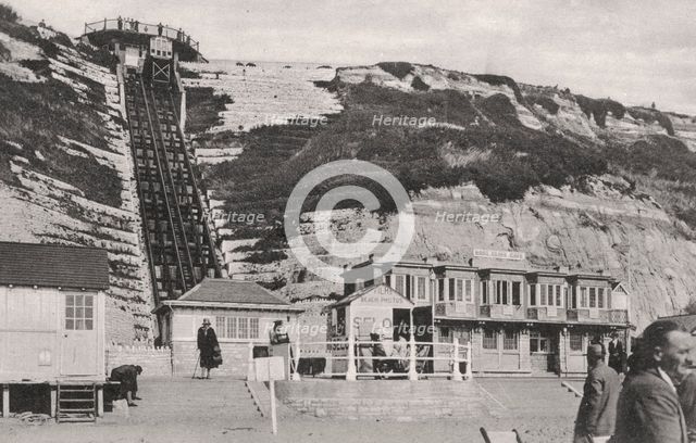 The cliff lift at Bournemouth, Dorset, early 20th century. Artist: Unknown