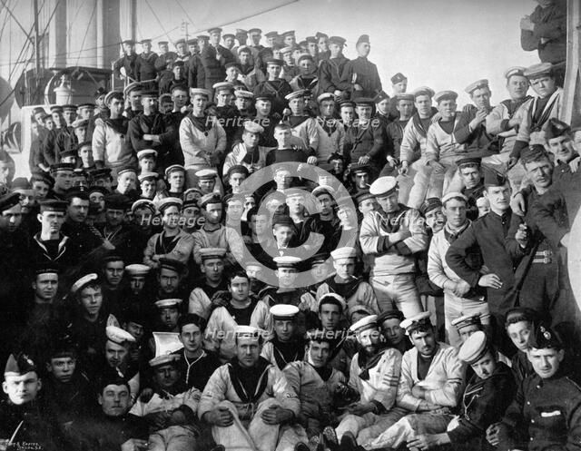 The company of the first class cruiser, HMS 'Imperieuse', 1896. Artist: A Debenham