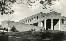 The Contemporary Idiom Brick House at Hampstead, London 1941. Creator: Unknown