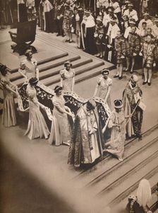 The Coronation Ceremony in the Abbey: The Queen's Procession 1937. Creator: Unknown