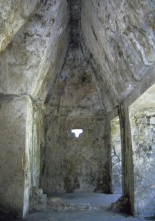 The Corbel arch seen in a hallway at the Palace, Palanque, Chiapas, Mexico, 1998. Creator: Unknown