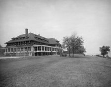 The Country club, Grosse Pointe, Mich., c.between 1910 and 1920. Creator: Unknown