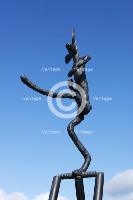 'The Cricketer', sculpture by Barry Flanagan, Jesus College, Cambridge, Cambridgeshire, 2015. Artist: James O Davies.