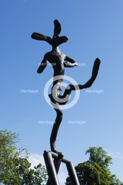 'The Cricketer', sculpture by Barry Flanagan, Jesus College, Cambridge, Cambridgeshire, 2015. Artist: James O Davies.