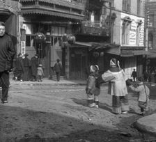 The crossing, Chinatown, San Francisco, between 1896 and 1906. Creator: Arnold Genthe