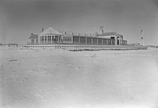 The Dunes Club, Narragansett, Rhode Island, 1939. Creator: Gottscho-Schleisner, Inc