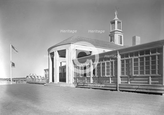 The Dunes Club, Narragansett, Rhode Island, 1939. Creator: Gottscho-Schleisner, Inc.