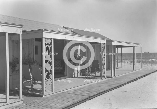 The Dunes Club, Narragansett, Rhode Island, 1939. Creator: Gottscho-Schleisner, Inc.