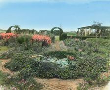 "The Dunes," Frank Bestow Wiborg house, Highway Behind the Pond, East Hampton, NY, 1915 or 1916. Creator: Frances Benjamin Johnston