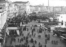 The Dark Hours of Italy; Quai des Esclavons. Areas of Venice threatened..., 1917. Creator: Unknown