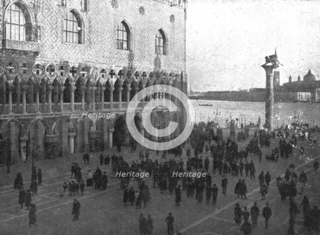 The Dark Hours of Italy; The "Piazzetta", in front of the Doge's Palace. ..., 1917. Creator: Unknown.