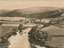 The Dee Valley, from Glendower's Mound 1902