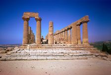 The doric temple of Hera at Agrigento, 5th century BC