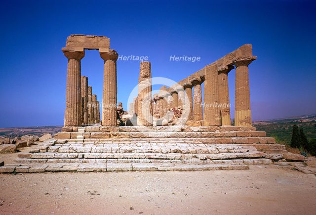 The doric temple of Hera at Agrigento, 5th century BC. Artist: Unknown