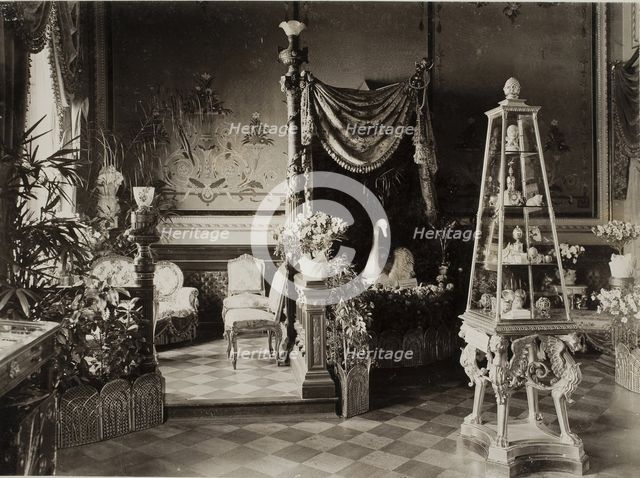 The exhibition of the Russian Imperial Family's Fabergé collection at the Dervis Mansion in St. Pete Artist: Anonymous  