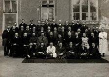 The Eye, Ear, Nose and Throat colloquium in Vienna, October 1905. Creator: Unknown