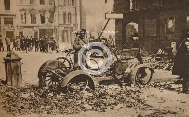 The Easter Rising, Ireland, 1916 (1935).  Artist: Unknown.