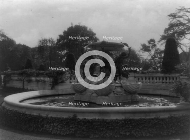"The Elms," Edward Julius Berwind house, 367 Bellevue Avenue, Newport, Rhode Island, 1914. Creator: Frances Benjamin Johnston.