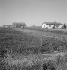 The Emmett Smith house, one of the best of the flat, Dead Ox Flat, Malheur County, Oregon, 1939. Creator: Dorothea Lange