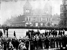 The Funeral of Mr. Gladstone: the body approaching the West Door of the Abbey, 1898. Creator: SB Bolas & Co