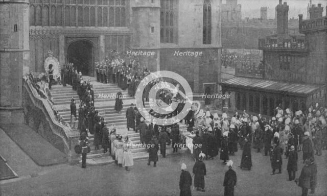 The funeral of Queen Victoria, 1901 (1909).  Artist: Unknown.