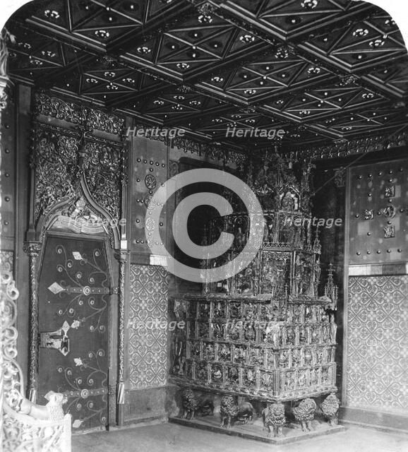 The furnace in the Prince's Chamber, Festung Hohensalzburg, Salzburg, Austria, c1900s.Artist: Wurthle & Sons