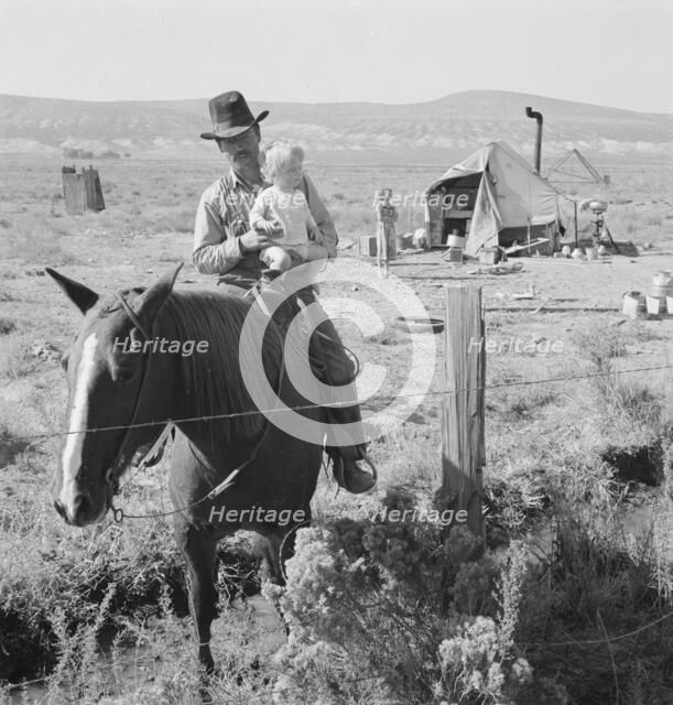 The Fairbanks family..., Willow Creek area, Malheur County, Oregon, 1939. Creator: Dorothea Lange.