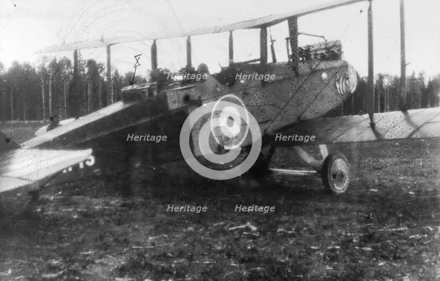 The first DH9 aircraft to take off from Obozerskaya airfield carrying M Bombs, 27 August 1919. Creator: Unknown.