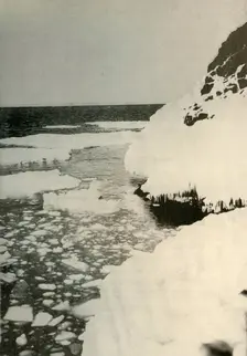 The First Landing-Place, Showing Bay Ice Breaking Out and Drifting Away North 1908, (1909)
