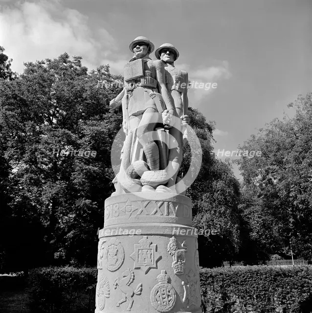 The First World War memorial to the 24th East Surrey Division in Battersea Park, London. Artist: Historic England Staff Photographer.