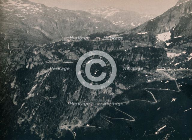 'The Flaam Valley, looking towards Vatnehalsen', 1914. Creator: Unknown.