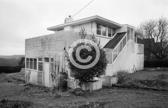 The Flat Roofed House, Little Frieth, Hambleden, Buckinghamshire, 2000. Creator: EH/RCHME staff photographer.