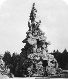The fountain at Herrenchiemsee Palace, Bavaria, Germany, c1900s.Artist: Wurthle & Sons