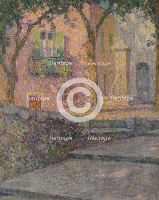 The fountain square in the sun (La place de la fontaine au soleil), 1927. Creator: Henri Eugene Le Sidaner.