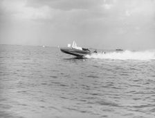 The French 400 hp hydroplane Despujols I 1913. Creator: Kirk & Sons of Cowes