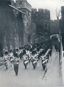 The Guards leaving the Tower of London, c1914
