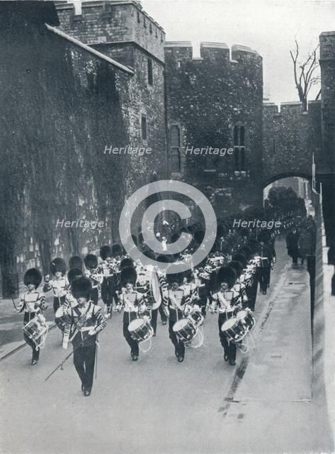 The Guards leaving the Tower of London, c1914. Artist: Unknown