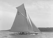 The gaff rigged 8 Metre class Termagent (H9) sailing close-hauled, 1911. Creator: Kirk & Sons of Cowes