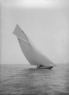 The gaff rigged 8 Metre class Termagent (H9) sailing close-hauled, 1911. Creator: Kirk & Sons of Cowes