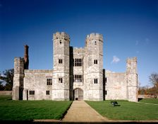 The Gatehouse, Titchfield Abbey, Fareham, Hampshire, 1999. Artist: M Hesketh Roberts