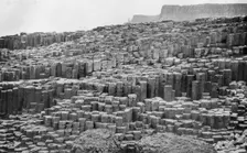The Giant's Causeway, County Antrim, Northern Ireland, 1924-1926