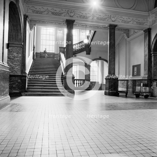The grand staircase, Great Central Hotel, 222 Marylebone Road, London, 1970. Artist: John Gay