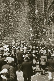 The Great Blizzard of June, 1927 New York City, USA, 1927