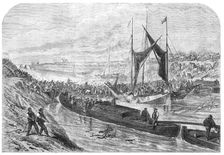 The Great Flood in the Fens: attempt to form a dam in the middle-level drain, 1862. Creator: Unknown