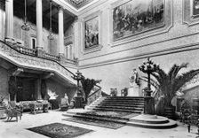 The great hall, Stafford House, 1908.Artist: Bedford Lemere and Company