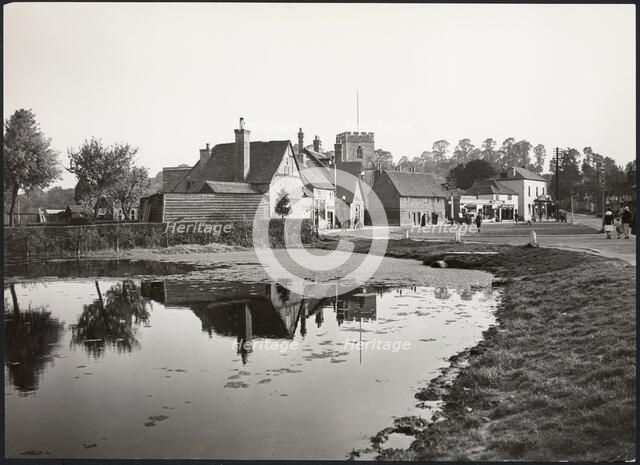 The Green, Chalfont St Giles, Chiltern, Buckinghamshire, 1925-1935. Creator: J Dixon Scott.