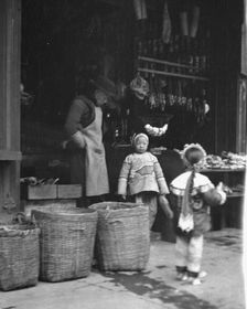 The grocery store, Chinatown, San Francisco, between 1896 and 1906. Creator: Arnold Genthe