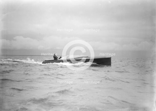 The hydroplane 'Brunhilde' under way. Creator: Kirk & Sons of Cowes.