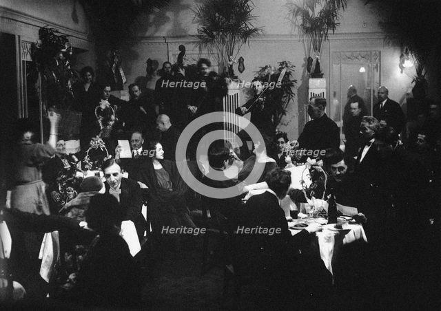 The hall of the night restaurant of Hotel Evropeiskaya, Leningrad 1924, 1924.
