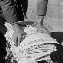 The hands of Mr. Venus Alsobrook, official salvage collector for the..., Washington, D.C., 1942. Creator: Gordon Parks